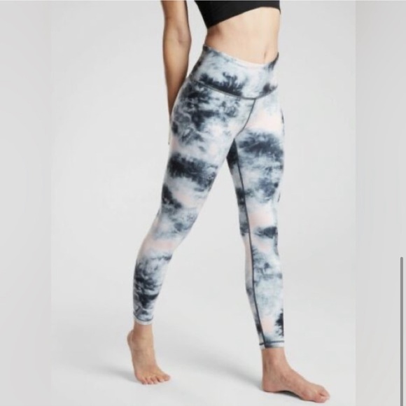 Athleta Elation 7/8 Tight ch - Picture 15 of 16